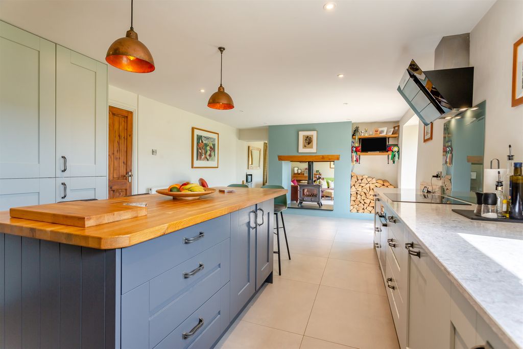 Additional image 9 of 4 bed detached house for saleGanarew, Monmouth, Monmouthshire NP25