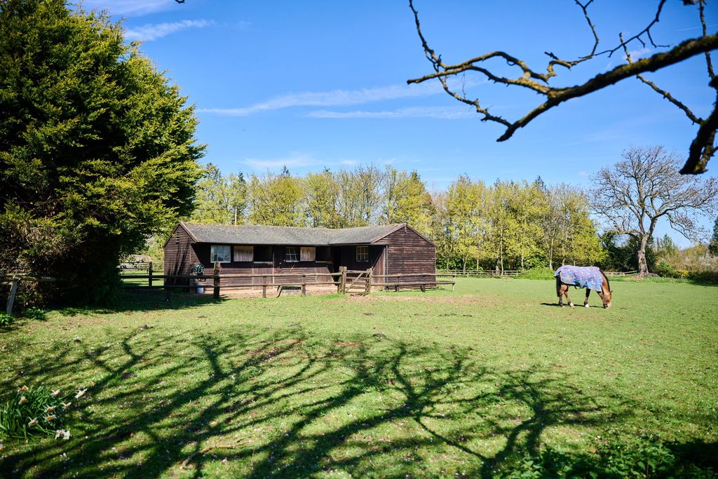 Property photo 3 of 15