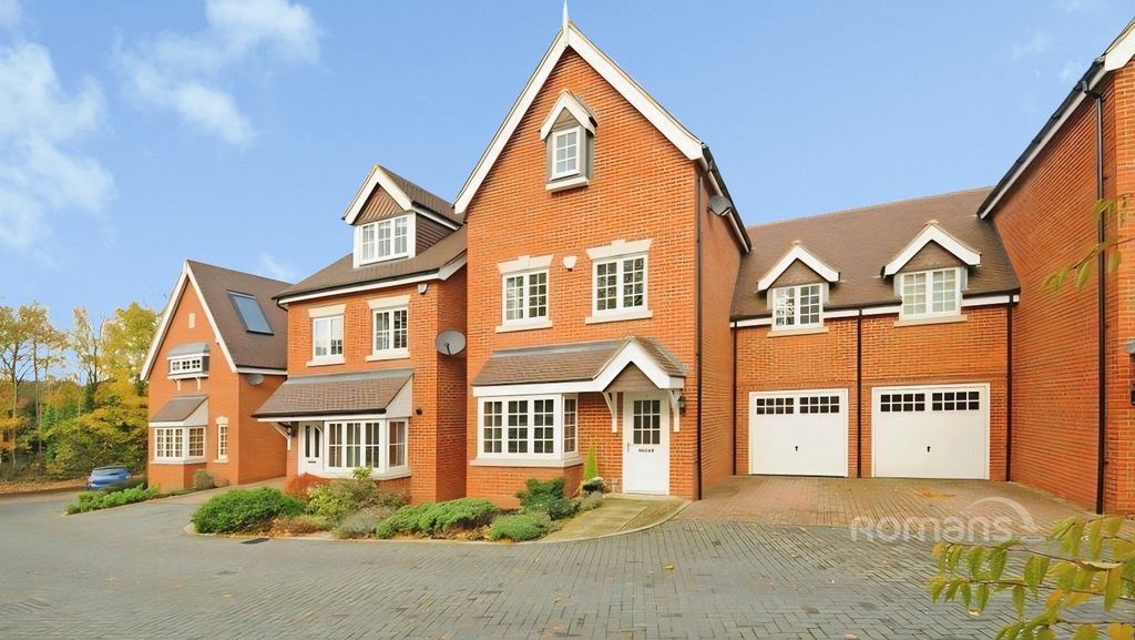 Property photo 1 of 10 Pbox-Img.Jpg