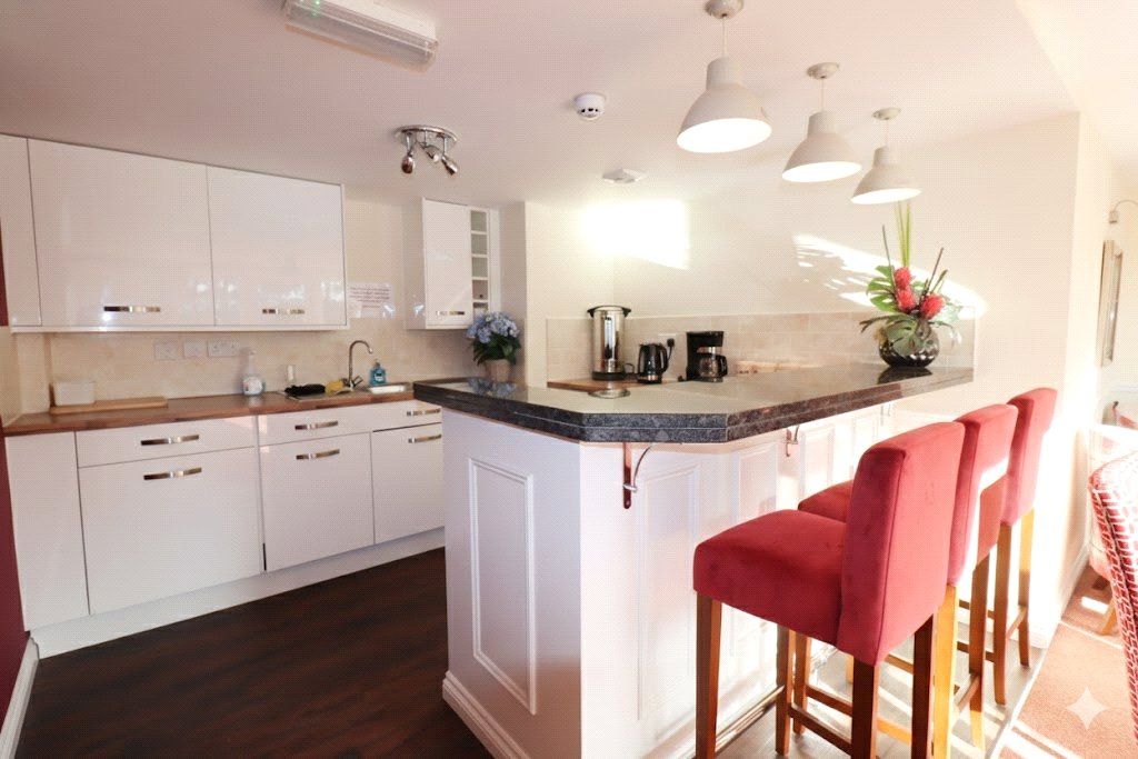 Property photo 3 of 18 Picture No. 21