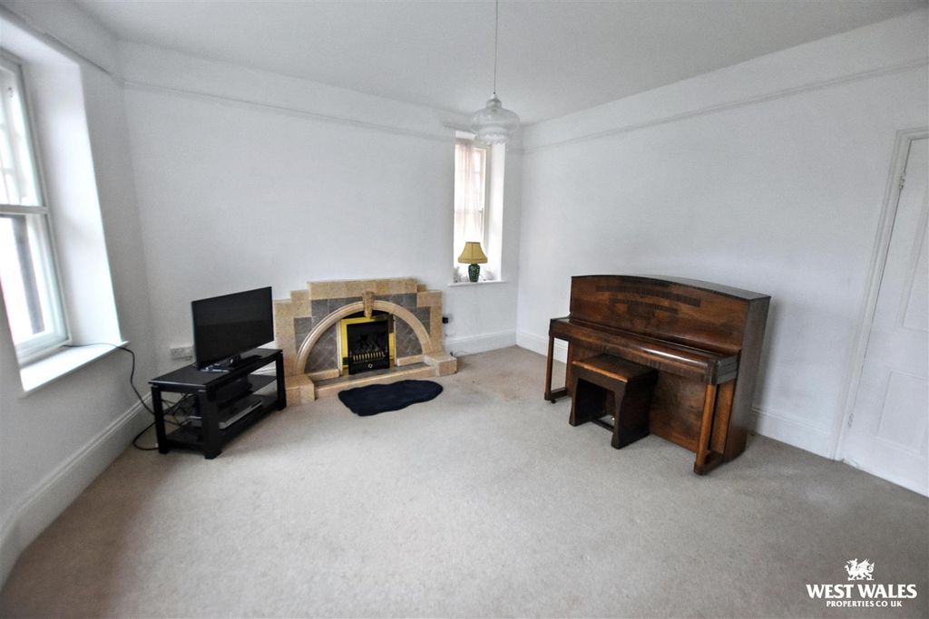 Additional image 6 of 3 bed detached house for saleWellington Road, Hakin, Milford Haven SA73