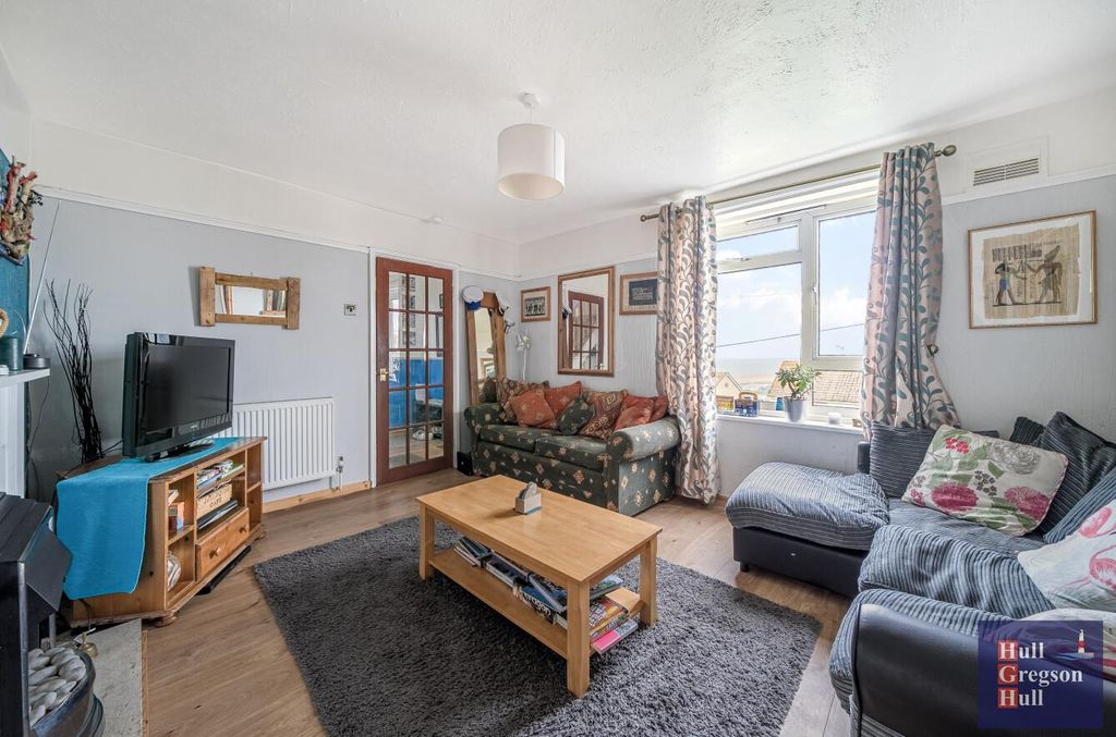 Property photo 3 of 26 A781Ed95-5Cca-48F4-8B83-A36F85492Df2.Jpg
