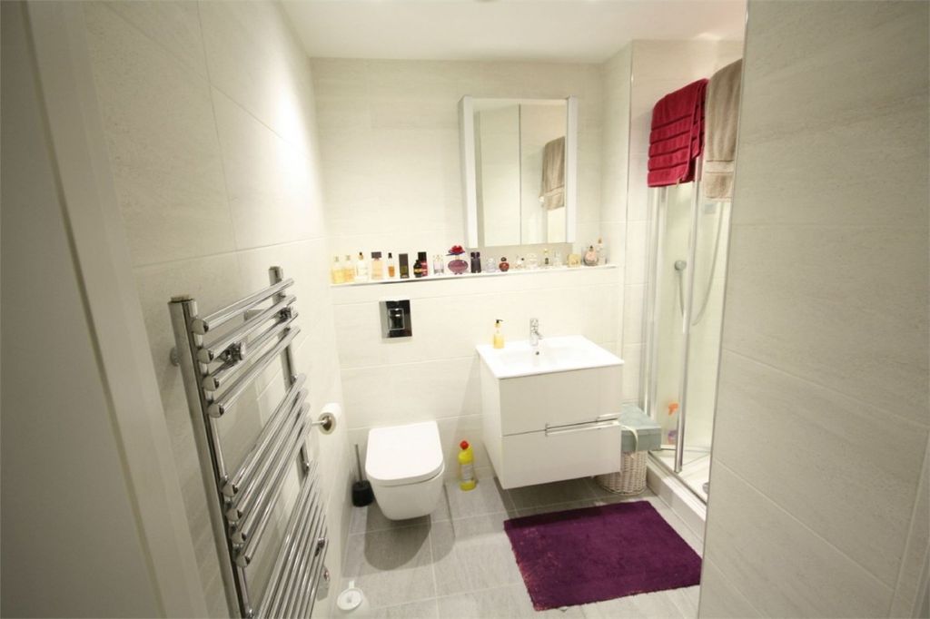 Property photo 3 of 3