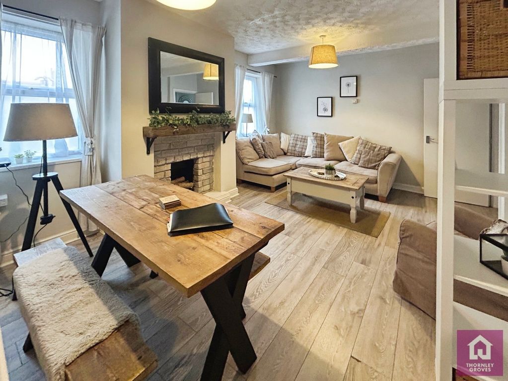 Property photo 2 of 16 Picture No. 08