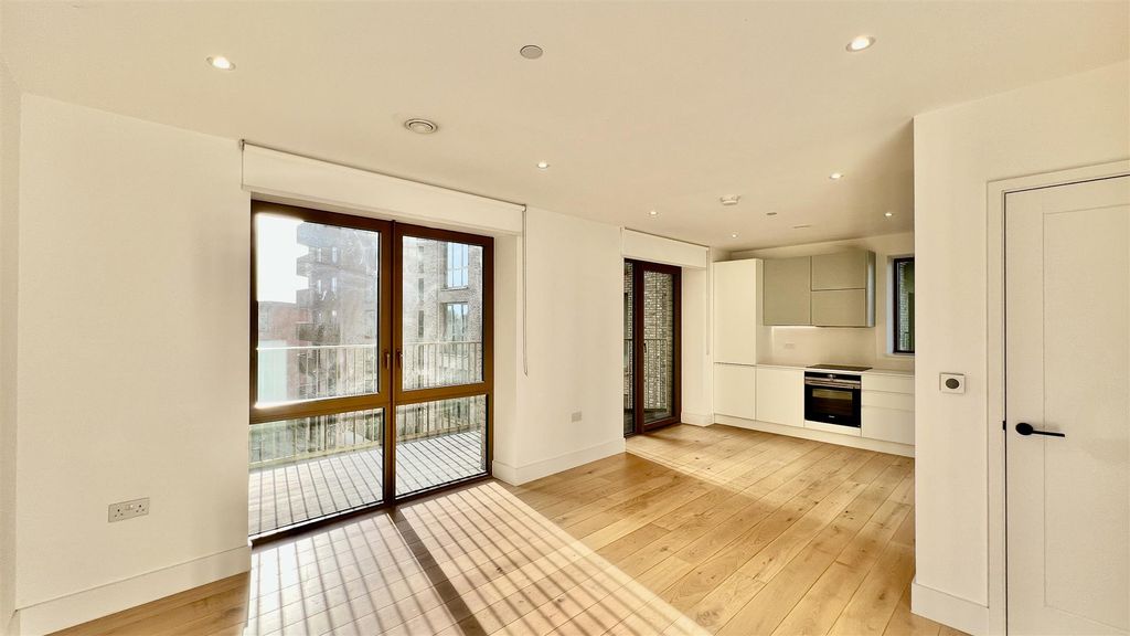 Property photo 1 of 16 Open Plan Kitchen/ Reception Room