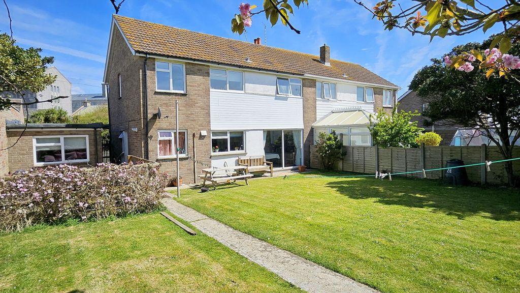 Property photo 2 of 20 E20260420_123615.Jpg