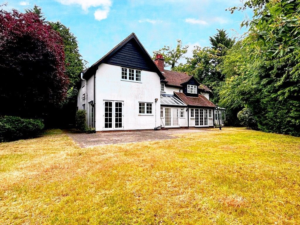 Property photo 1 of 18 Exterior