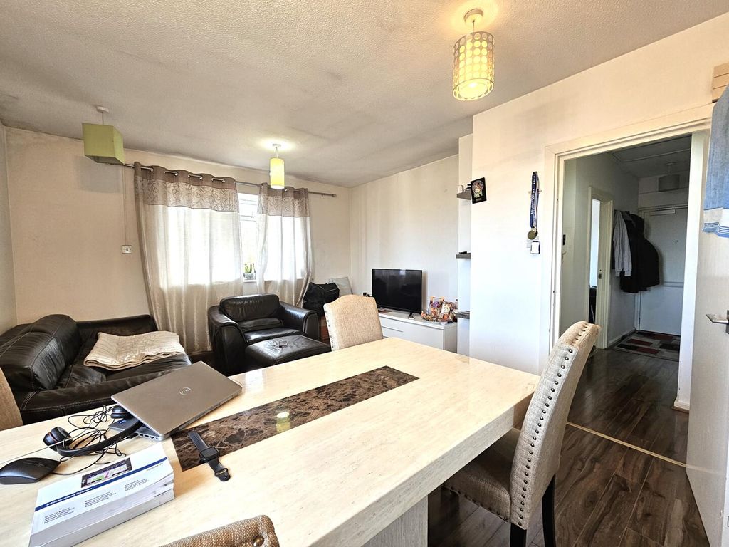 Property photo 2 of 8 Living Room