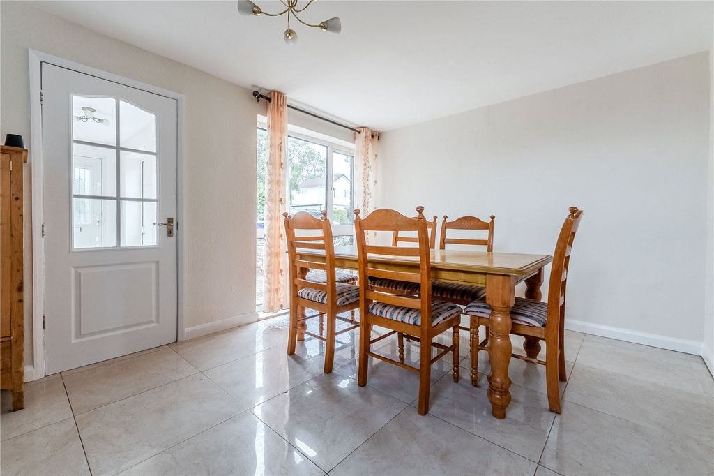 Property photo 3 of 11 Picture No. 08