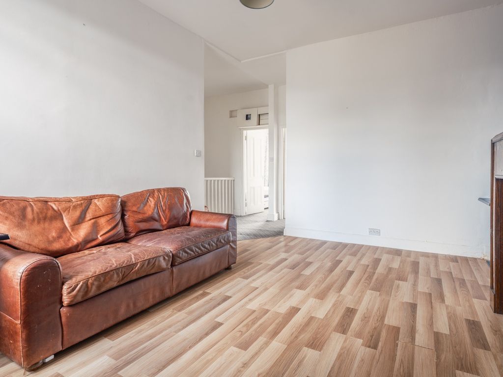 Property photo 3 of 8 5258262