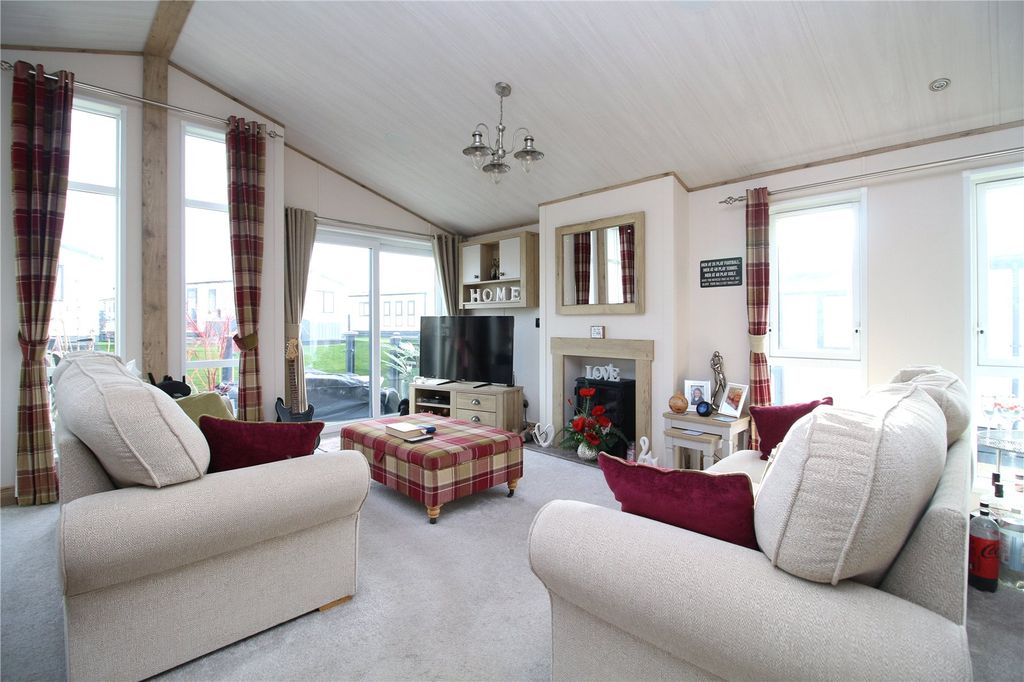 Property photo 3 of 11 Picture No. 03