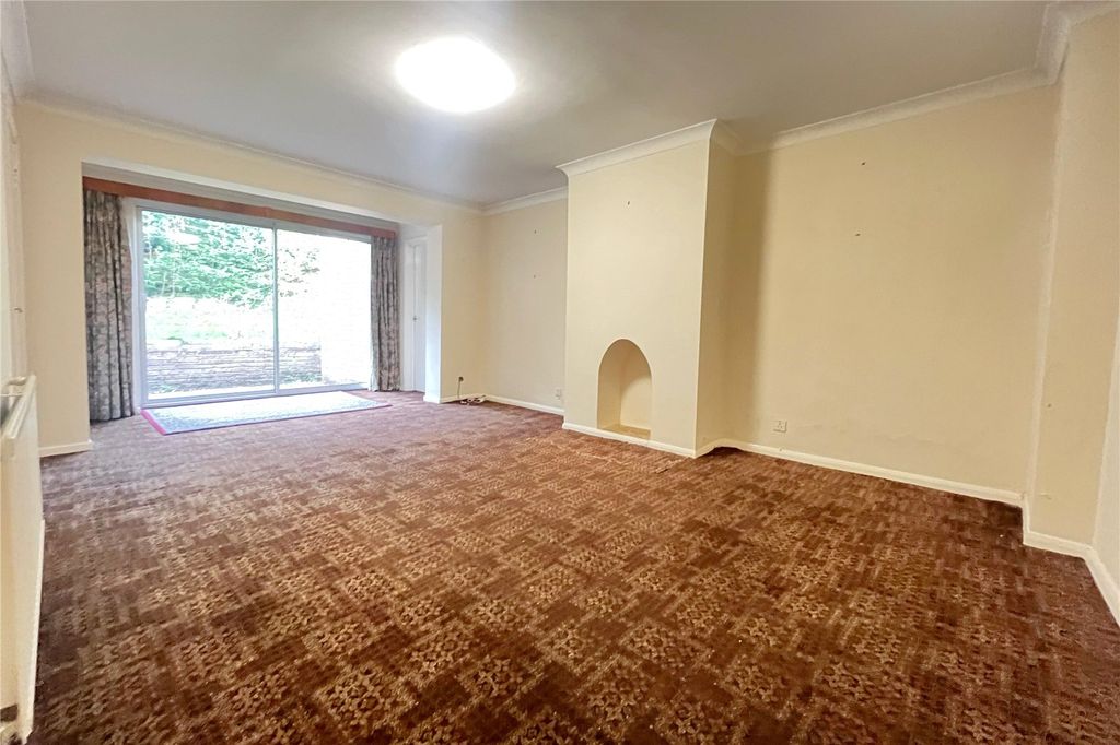 Property photo 2 of 14 Picture No. 05