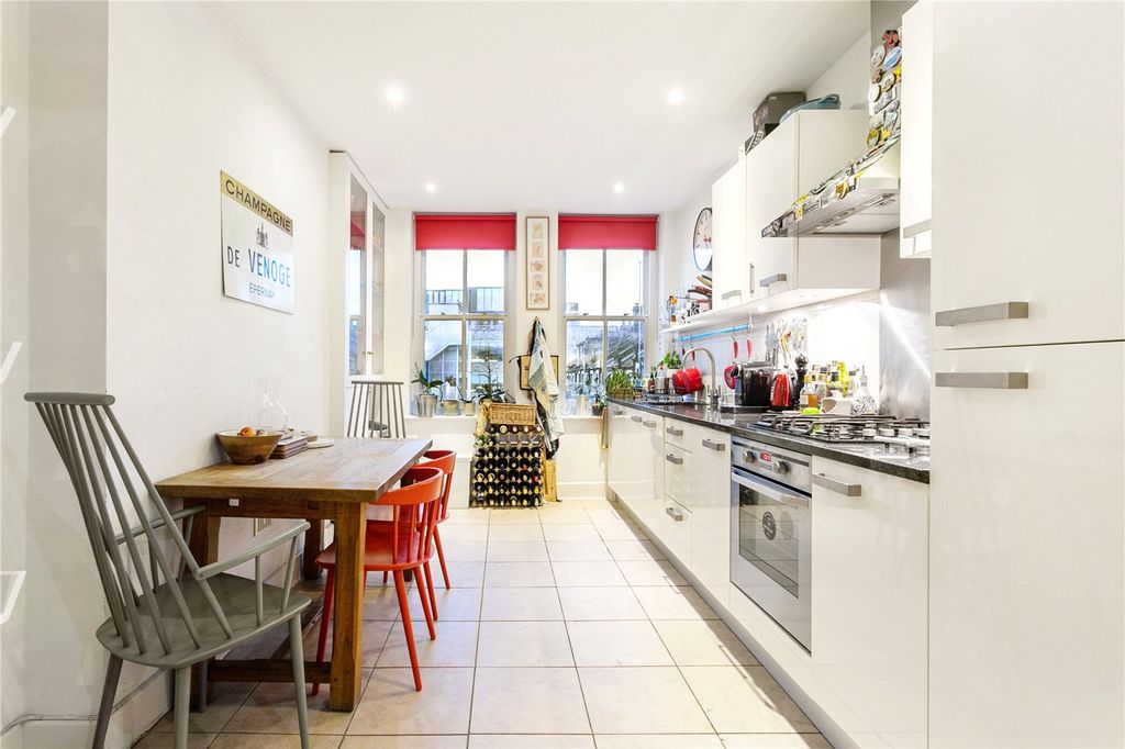 Property photo 3 of 10 Picture No. 26