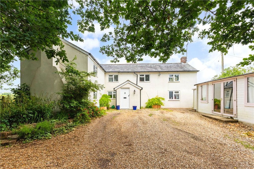 Property photo 1 of 26 Picture No. 02