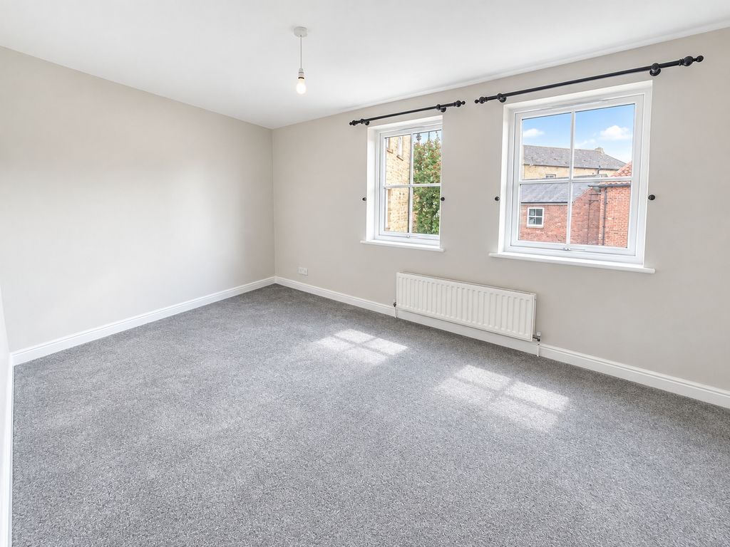 Property photo 3 of 7 Picture No. 06
