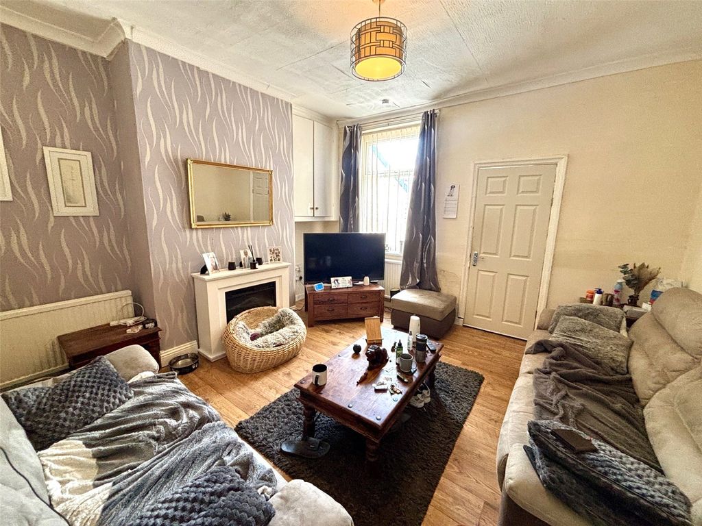 Property photo 3 of 10 Picture No. 09