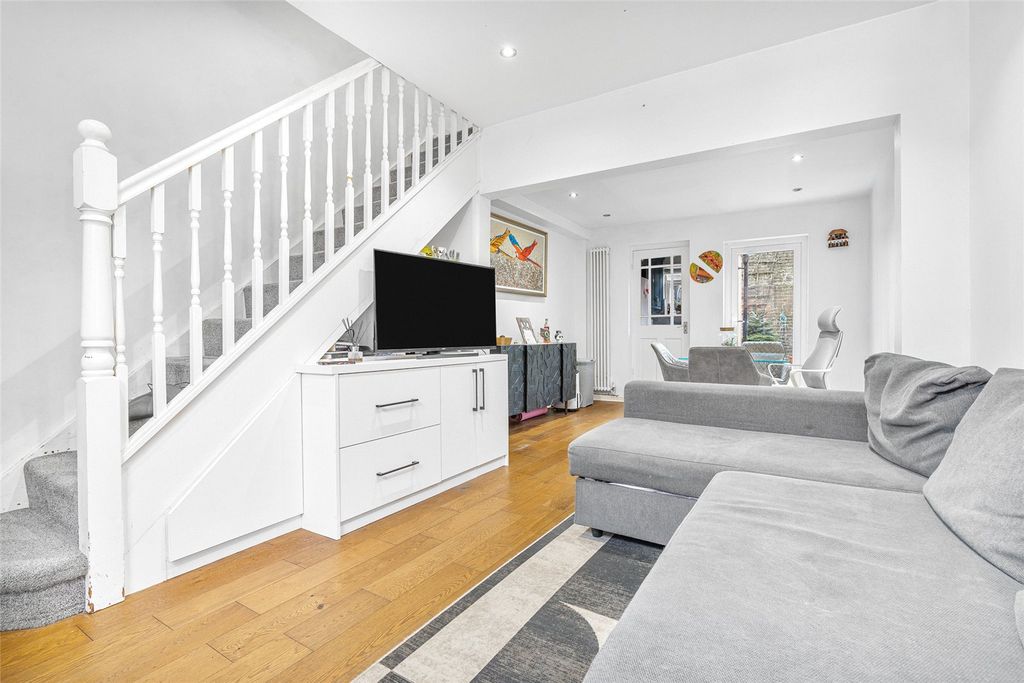 Property photo 3 of 13 Picture No. 20