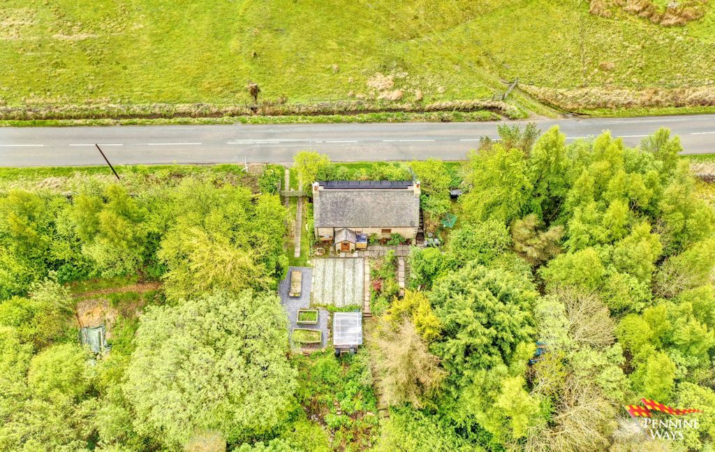 Property photo 1 of 30