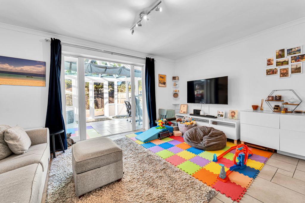 Property photo 2 of 15 Dsc07606