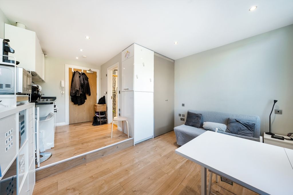 Property photo 3 of 5 1238936 (4)