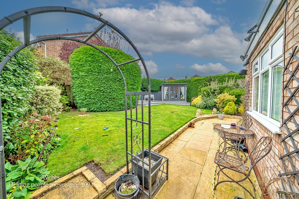 Property photo 3 of 38 Webbs-202.Jpg