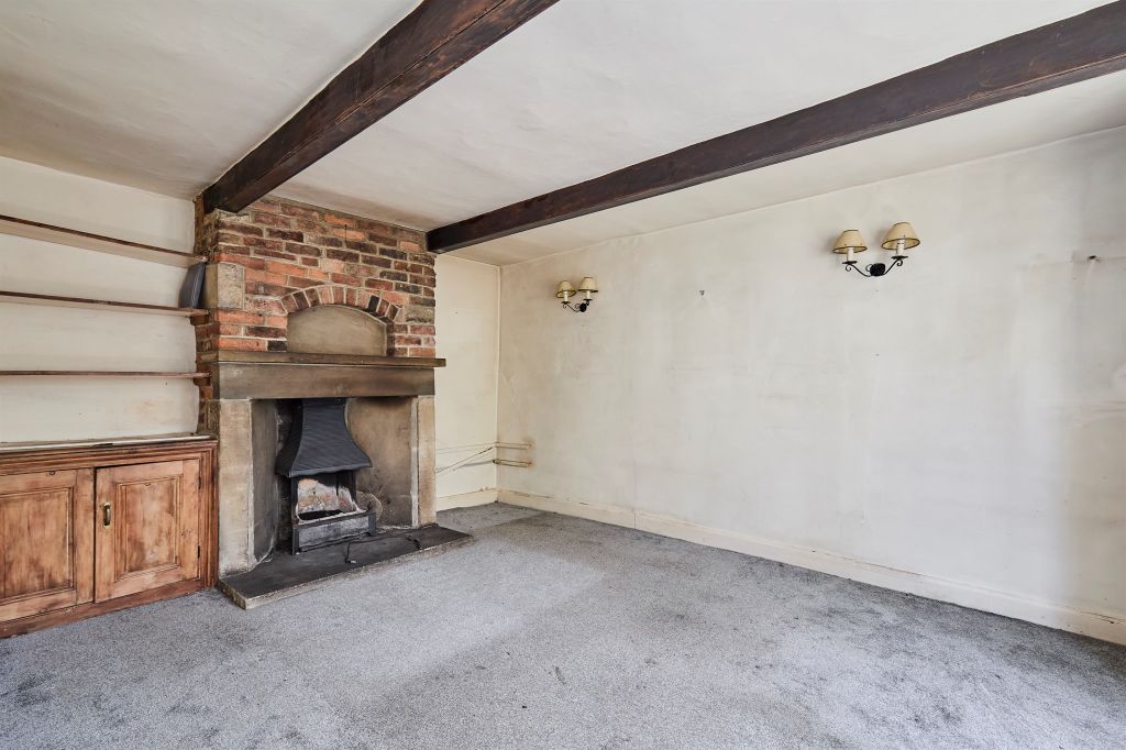Property photo 2 of 24