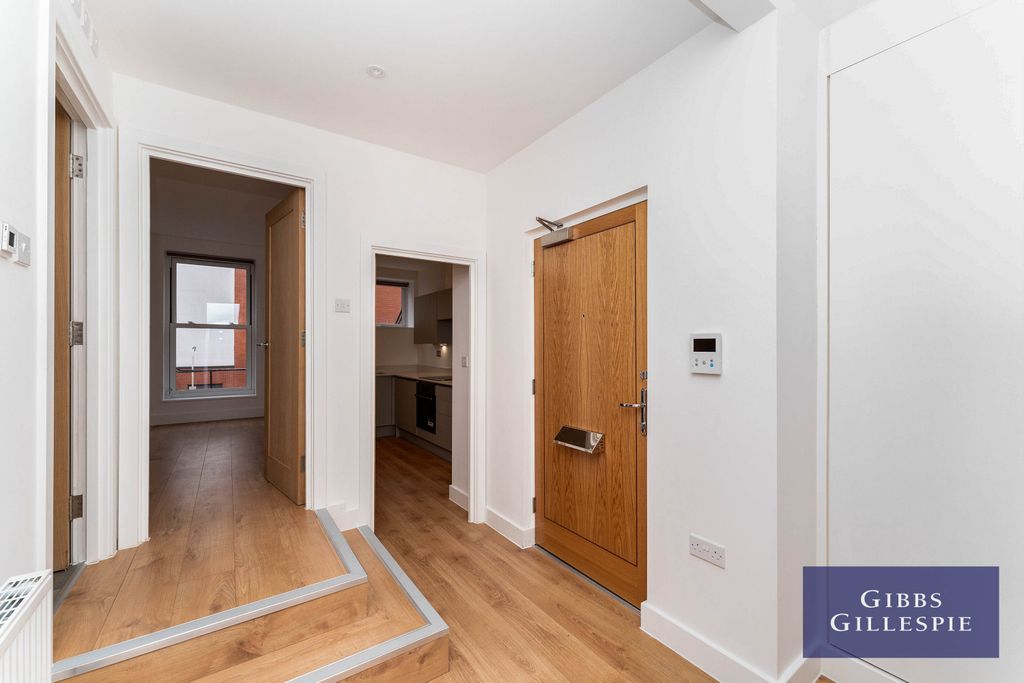 Property photo 3 of 10 Property Image