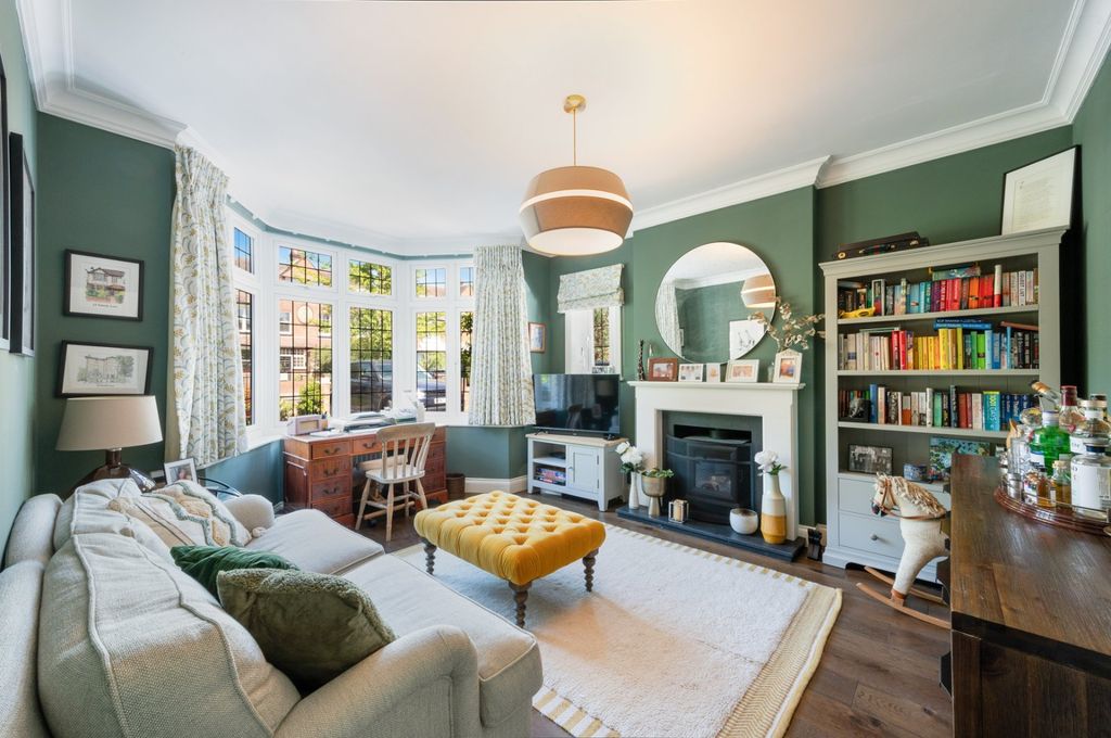 Property photo 2 of 17 Picture No. 18