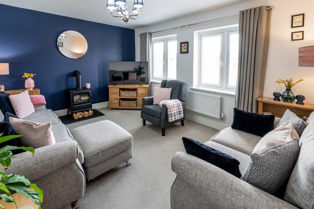 Property photo 2 of 18