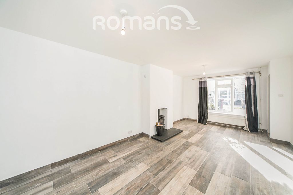 Property photo 2 of 11 32Cb3d3d-7201-43Cb-A