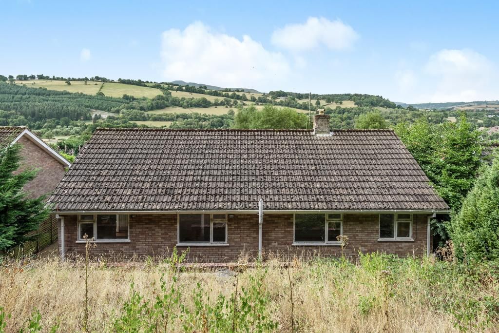 Property photo 3 of 12 External Grounds