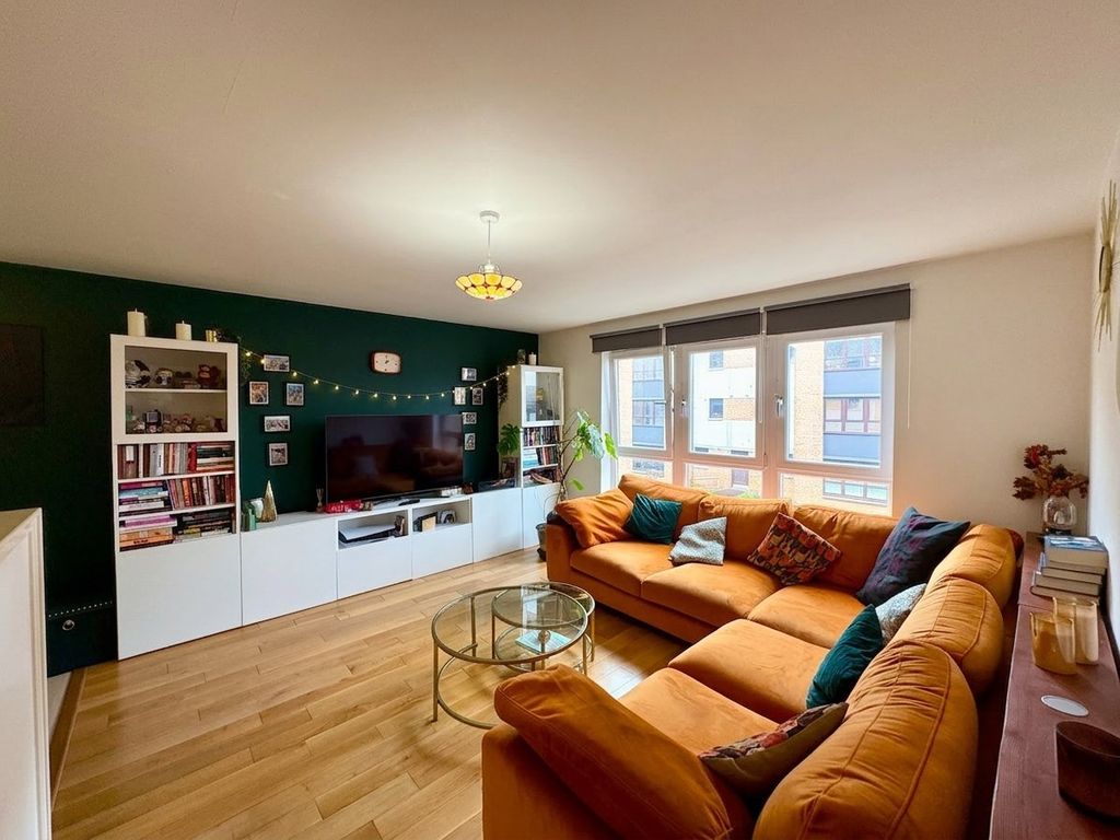 Property photo 2 of 12 Picture No. 03