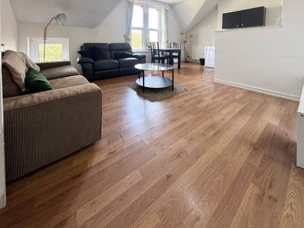 Property photo 2 of 6 Call 02920 668585 To Secure Your Viewing _2