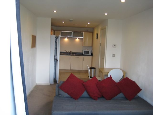 Property photo 3 of 8