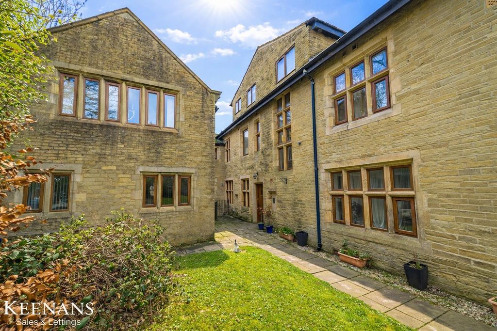 Additional image 4 of 2 bed flat for saleFalinge Road, Rochdale OL12