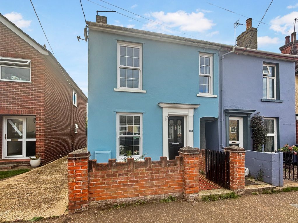 Property photo 1 of 16