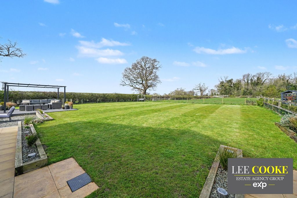 Property photo 3 of 56