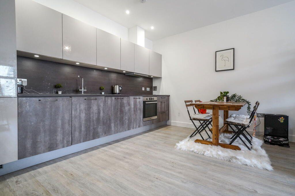 Property photo 2 of 9 Picture No. 07