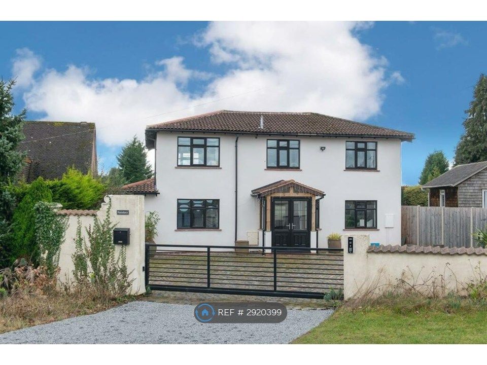 Property photo 1 of 15 Drive With Electric Gates