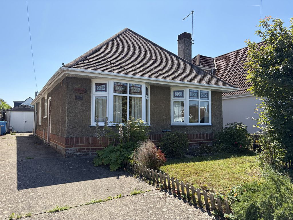 Property photo 1 of 11