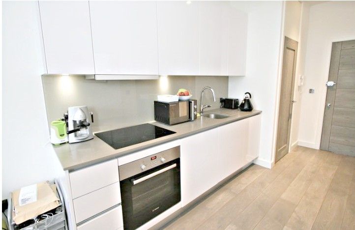 Property photo 2 of 11 Kitchennew.Jpg
