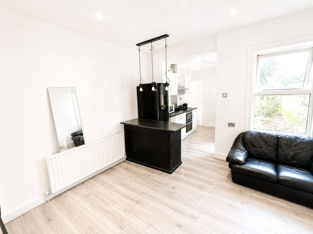 Property photo 3 of 12 Reception Room