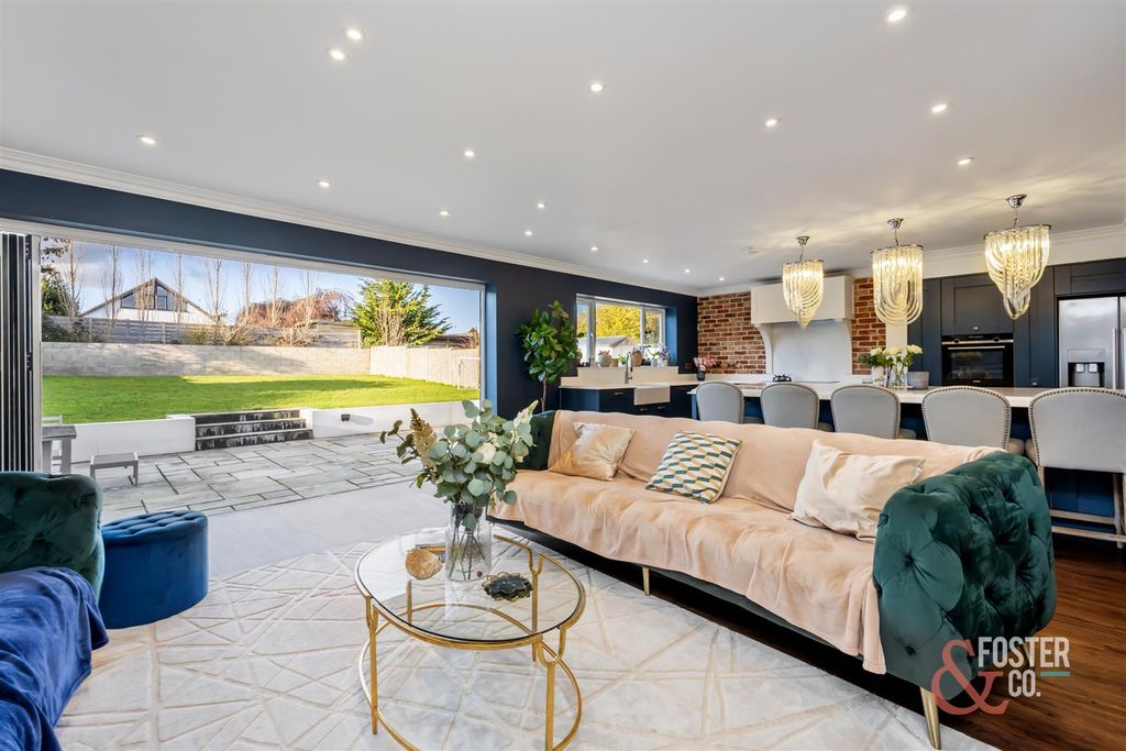 Property photo 1 of 30 Glen Rise_29-024.Jpg
