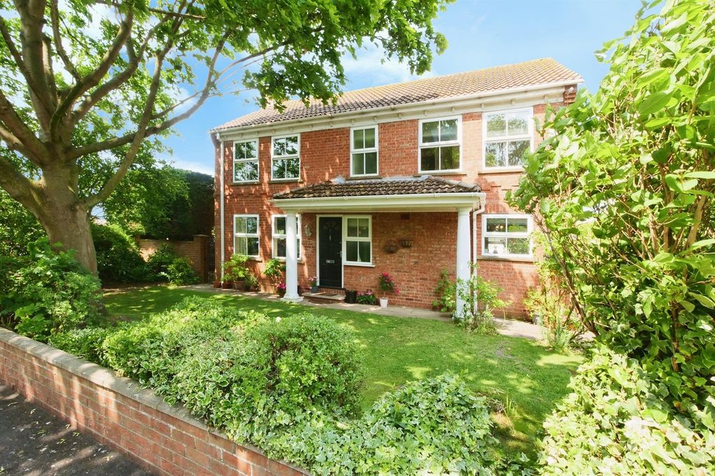 Property photo 1 of 22