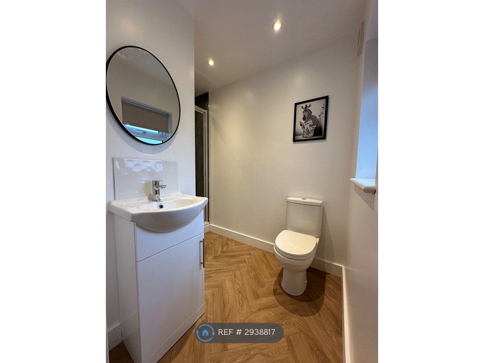 Property photo 3 of 3