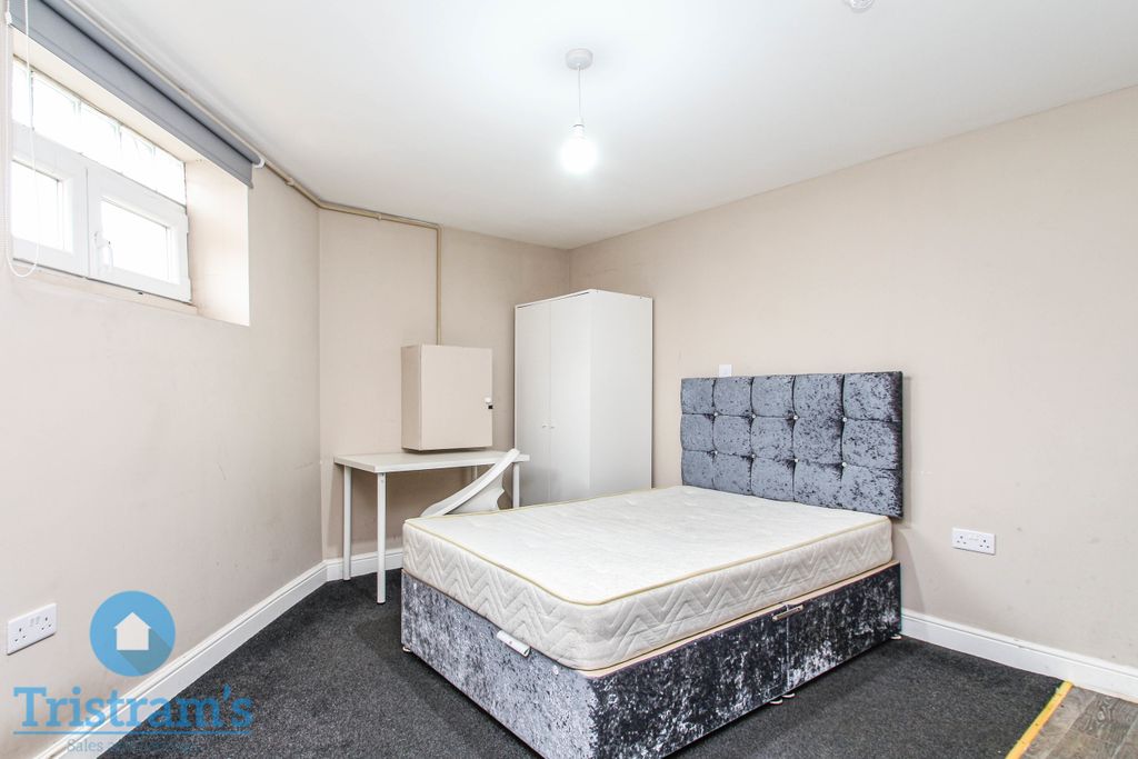 Property photo 1 of 6 Img_3569