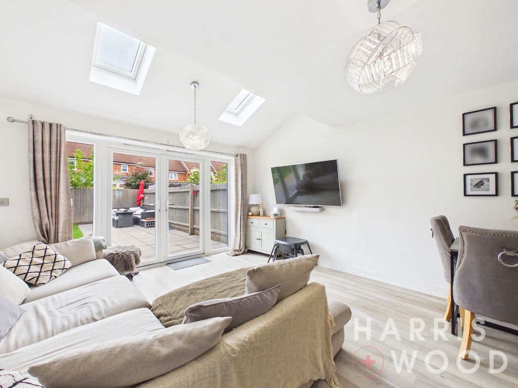 Property photo 3 of 25 5242143