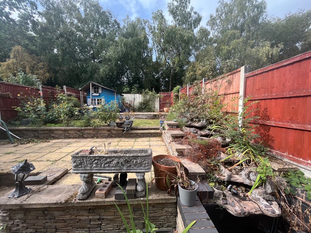 Property photo 3 of 9 Garden