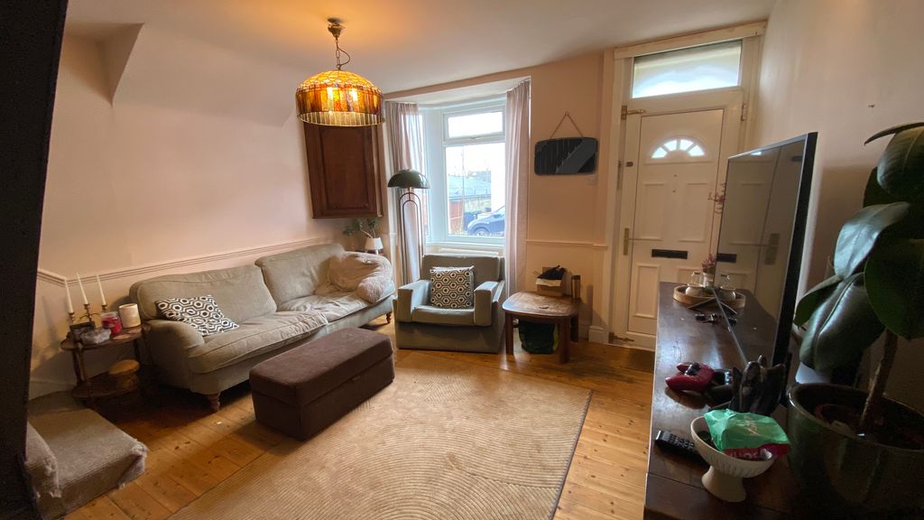 Property photo 2 of 6 Img_0555