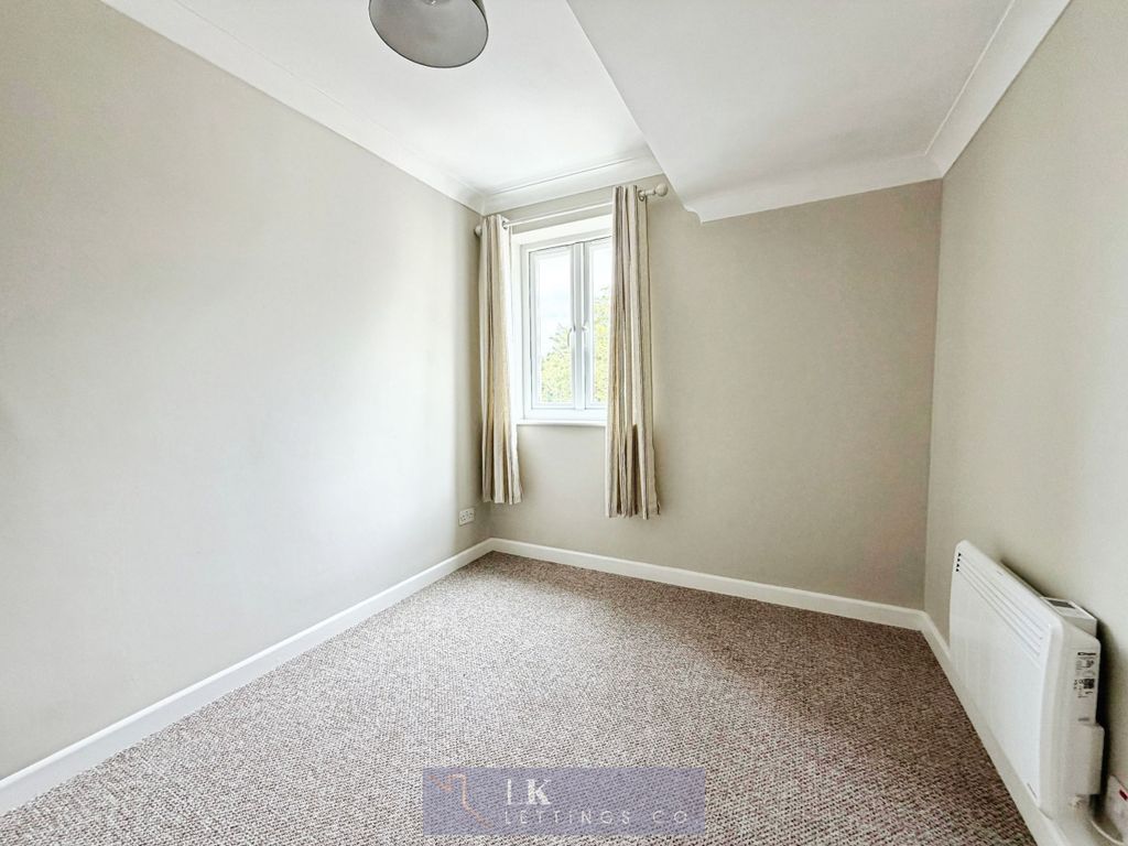 Property photo 3 of 5